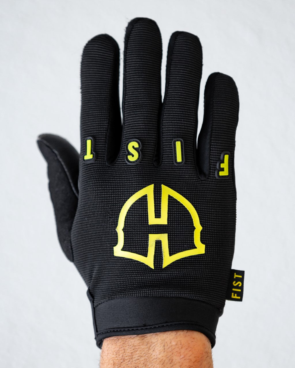 THE HOOLIGANS X FIST GLOVES
